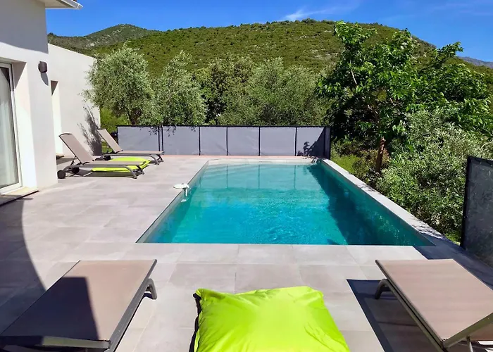 Villa De Standing Fiurenza - Domaine Romella - Piscine - Proche Saint-florent *